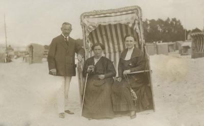 [Photograph of Max and Martha Bick and unidentified woman at beach]